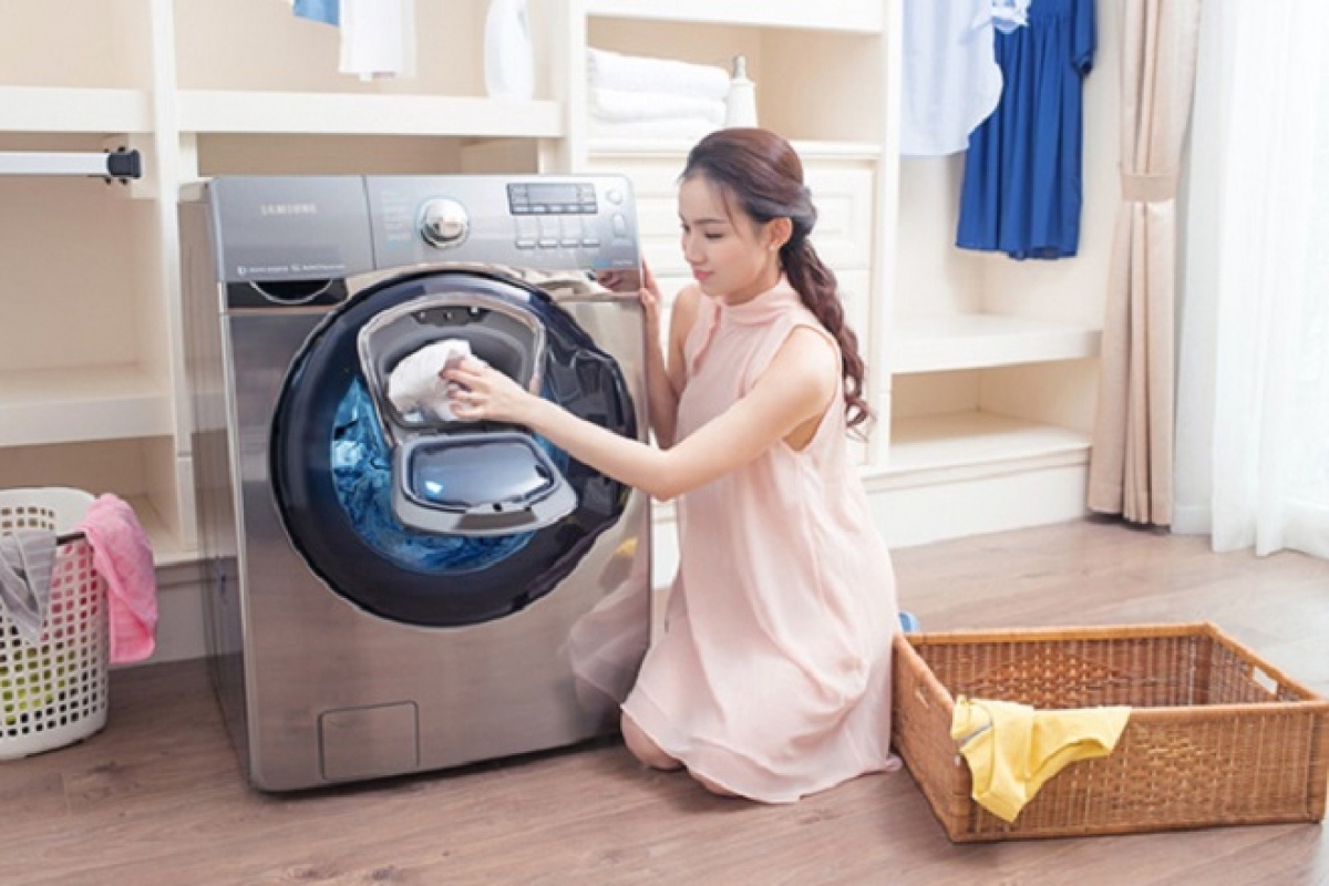 cách giặt quần áo bằng máy giặt