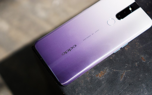 Cận cảnh Oppo F11 Pro Xám Tinh Vân: màu mới, gấp đôi bộ nhớ trong, giá vẫn 8,49 triệu đồng