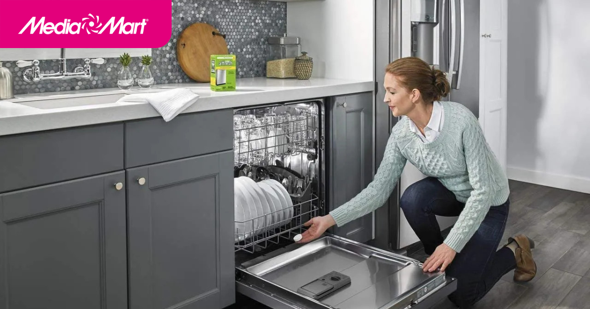 Có nên cho dụng cụ nấu nướng bằng nhựa vào máy rửa bát không?