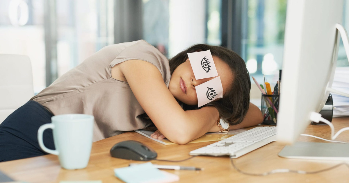 Dân văn phòng ngủ trưa bao nhiêu phút là đủ?
