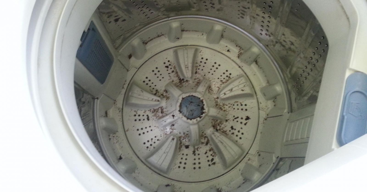 Máy giặt bị cặn bẩn - nguyên nhân và những cách xử lý hiệu quả