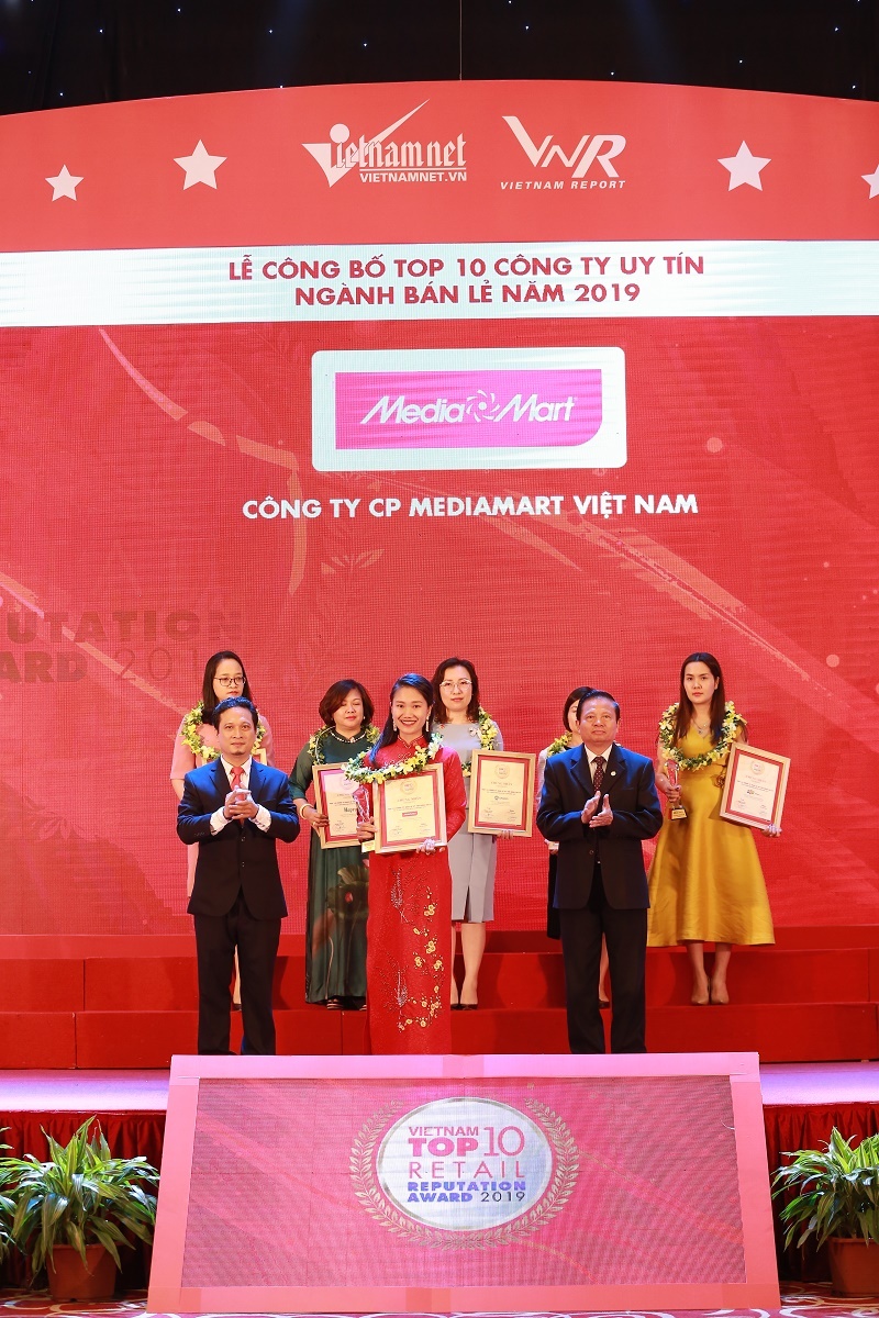 MediaMart giữ vững vị trí trong Top 10 nhà bán lẻ uy tín nhất Việt Nam 2019