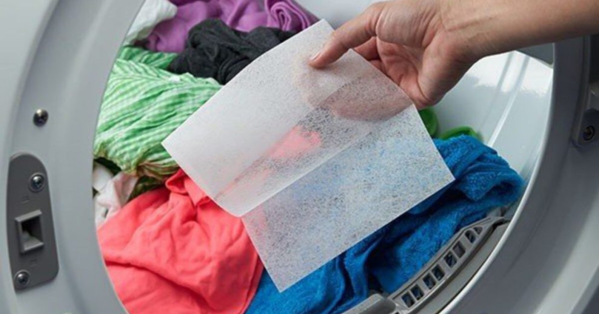 Mẹo dùng giấy thơm cho máy sấy quần áo để lưu hương lâu