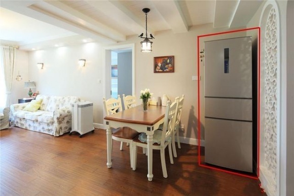 Nên đặt tủ lạnh trong phòng bếp hay phòng khách, đặt không đúng chỗ có thể dẫn tới thảm họa