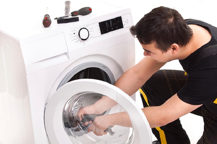 Nguyên nhân và cách khắc phục máy giặt không vắt được