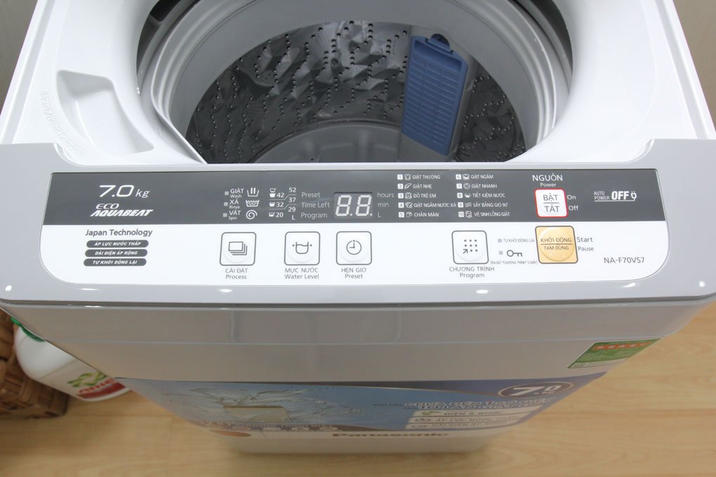 Máy giặt 7 Kg Panasonic NA-F70VS7HCV lồng đứng