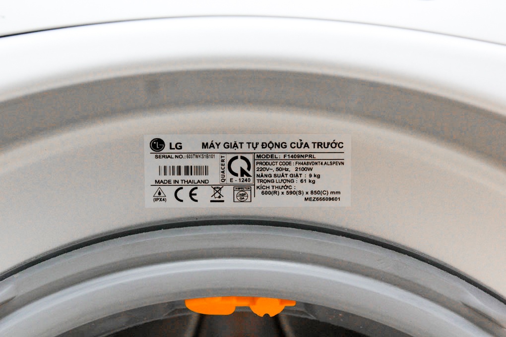 Máy giặt 9 Kg LG F1409NPRL lồng ngang, dẫn động trực tiếp, 6 motion, Turbowash