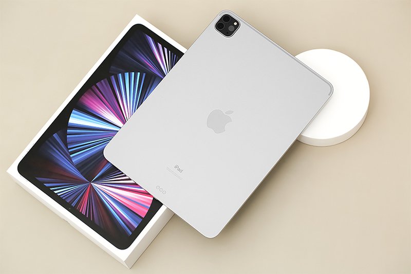 Apple iPad Pro M1 11 inch Wi-Fi 2TB - Silver