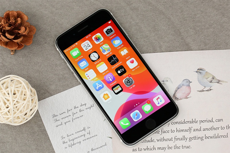 Điện thoại iPhone SE (2020) 64GB White