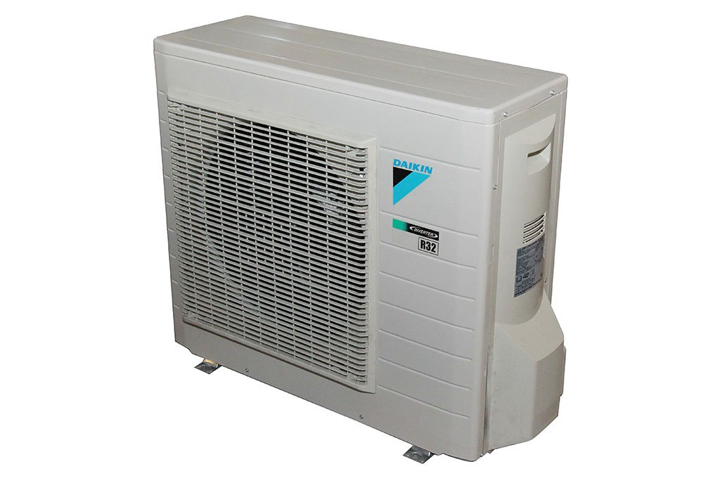 Điều hòa 1 chiều Inverter Daikin FTKC71NVMV/RKC71NVMV 26.000BTU