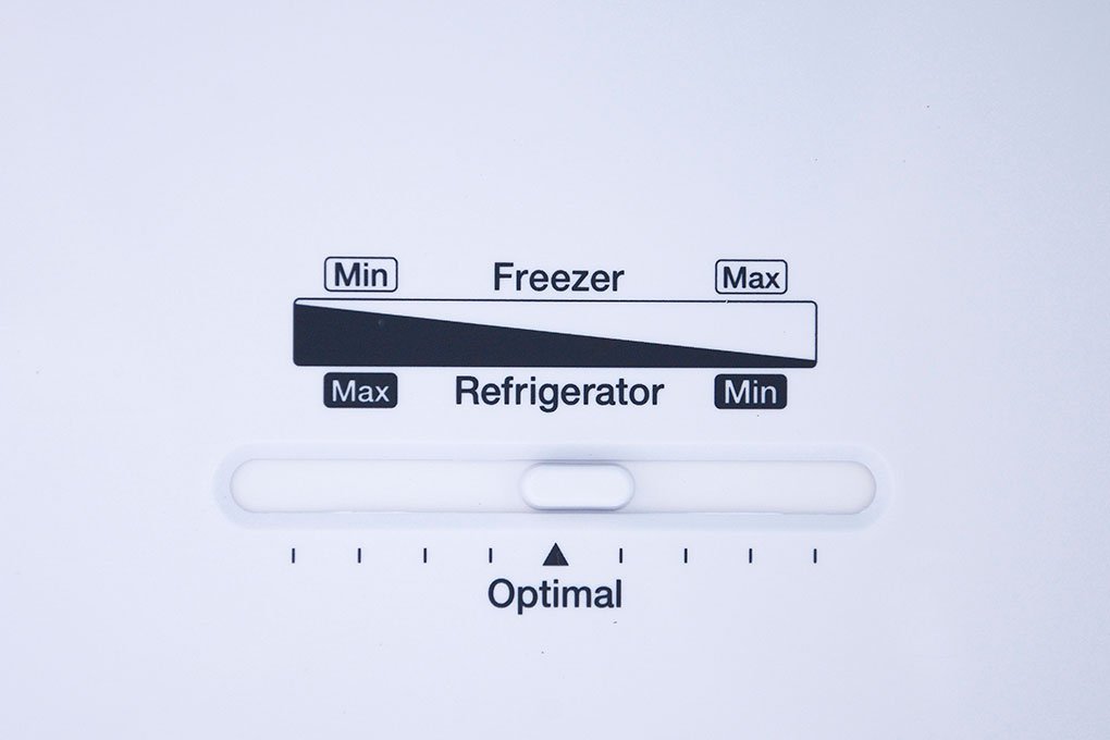 Tủ lạnh Samsung RT25FARBDSA - 264 Lít Inverter