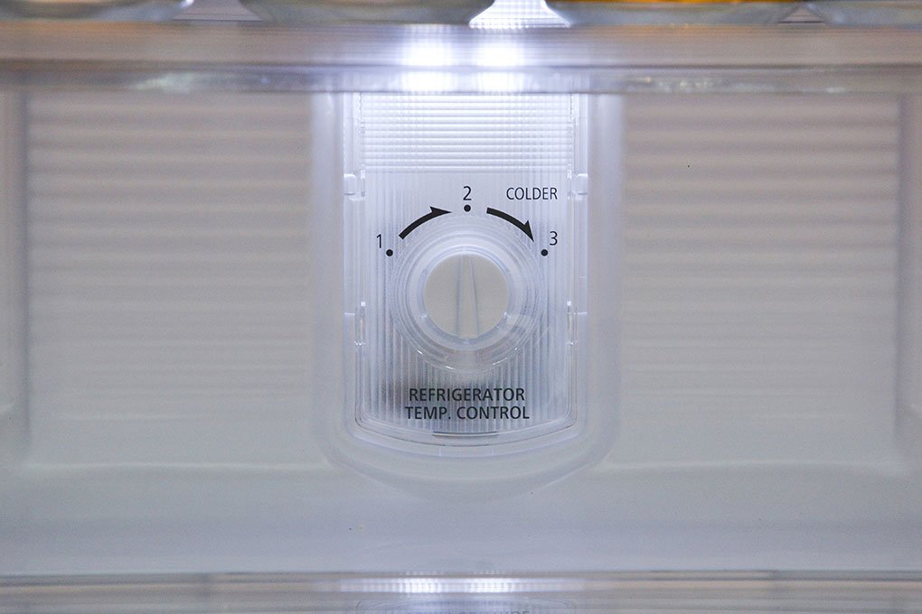 Tủ lạnh Panasonic NR-BJ151SSV1 - 135 Lít