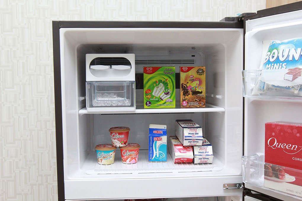 Tủ lạnh Hitachi R-VG400PGV3 (GBW) - 335L Inverter