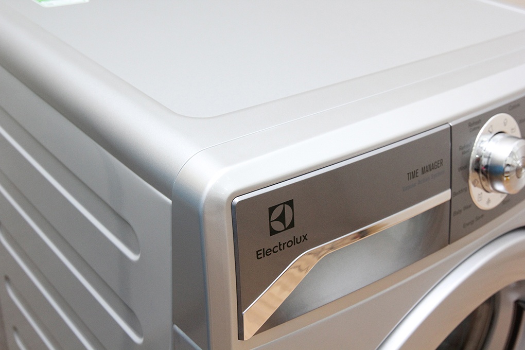 Máy giặt 8 Kg Electrolux EWF12832S Inverter