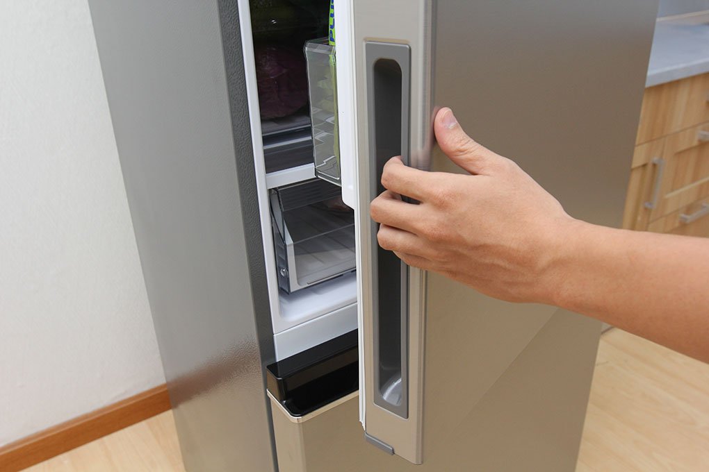 Tủ lạnh Panasonic NR-BV328QSVN - 290 Lít Cấp đông mềm