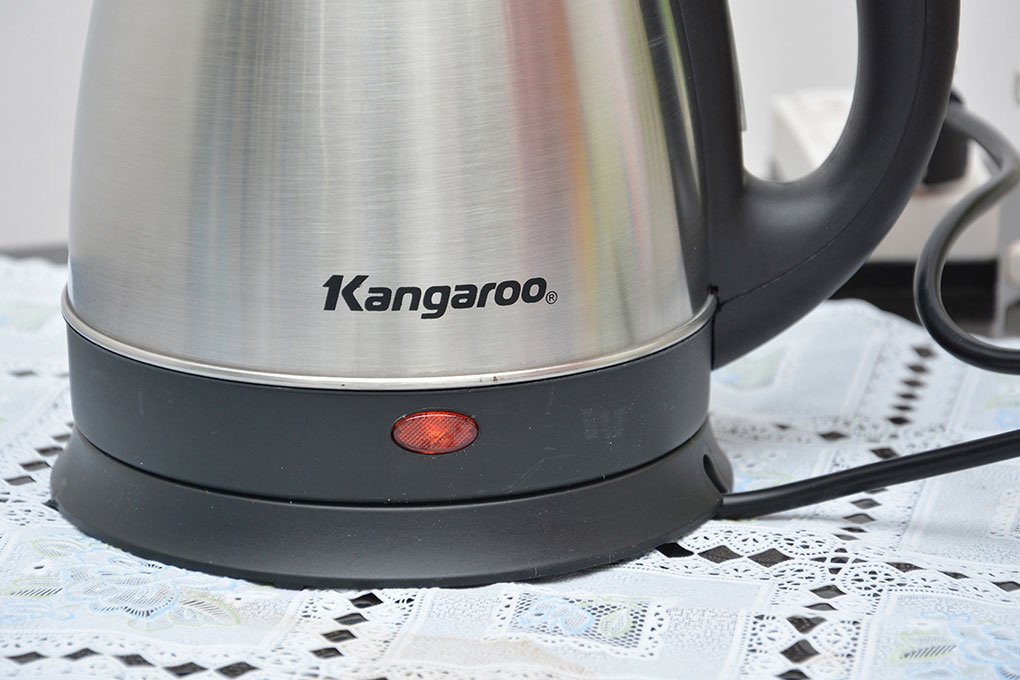 Ấm siêu tốc 1.5 lít Kangaroo KG337 1500W