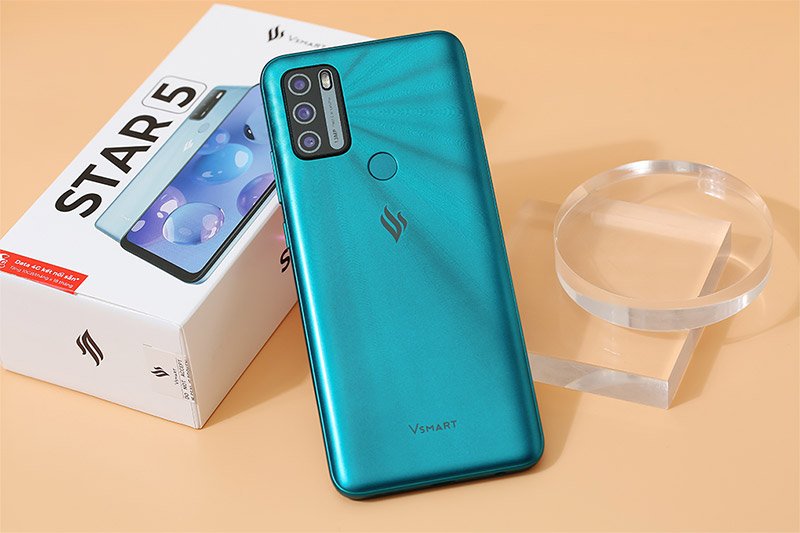 Điện thoại Vsmart Star 5 (3GB+32GB) Xanh lục bảo