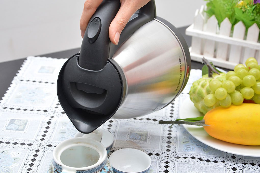 Ấm siêu tốc 1.5 lít Kangaroo KG337 1500W