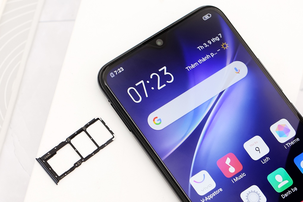 Điện thoại Vivo 1915-Y19 (6+126GB) (Đen)