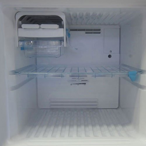 Tủ lạnh 248 Lít Toshiba S25VPB(TS), 2 cánh, ngăn đá trên, màu inox