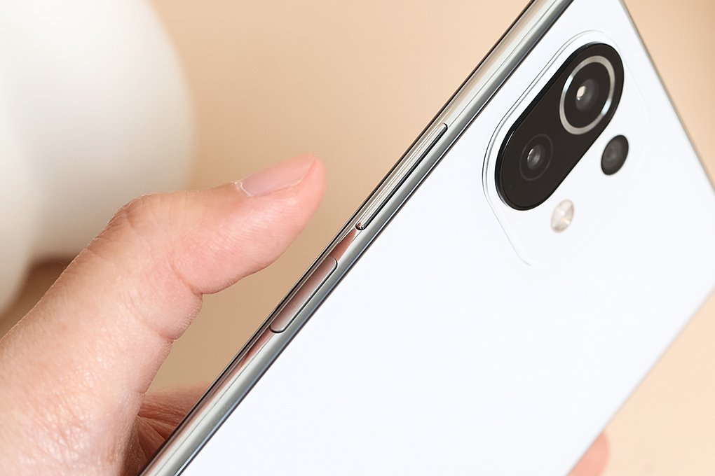Điện thoại Xiaomi 11 Lite 5G NE Trắng (8+128)