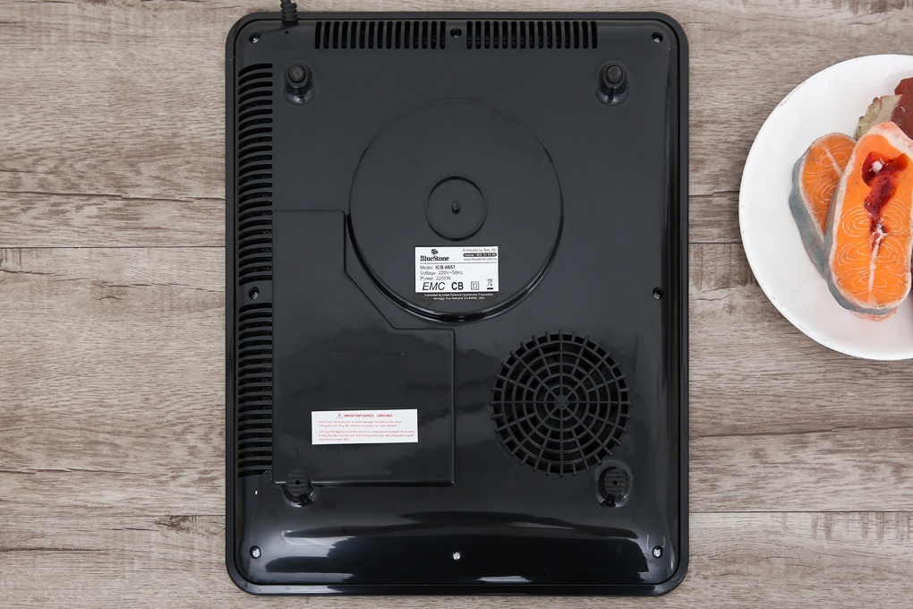 Bếp từ cảm ứng Bluestone ICB-6657 2200W (kèm lẩu)