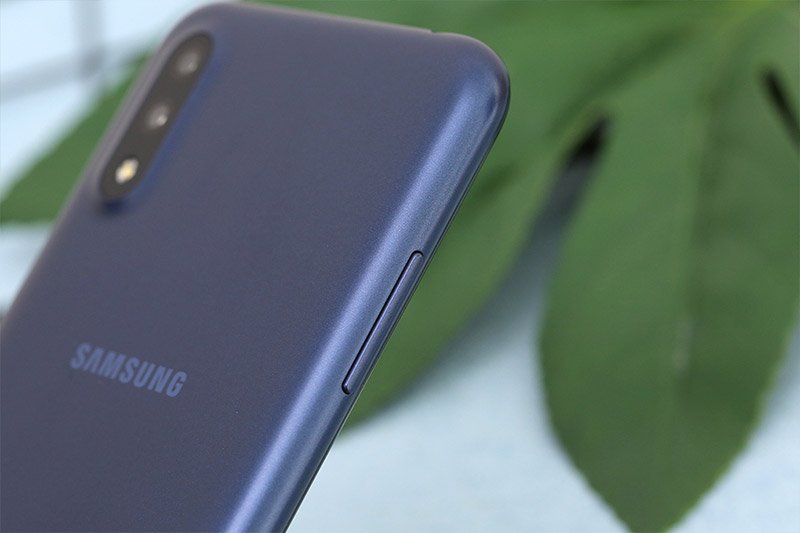 Điện Thoại Samsung Galaxy A01 SM-A015F (DM)