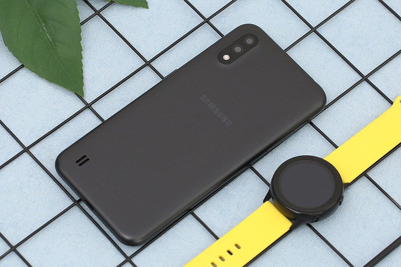Điện Thoại Samsung Galaxy A01 SM-A015F (Black)