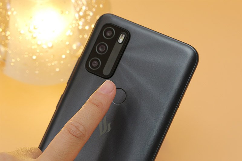 Điện thoại Vsmart Star 5 (3GB+32GB) Đen