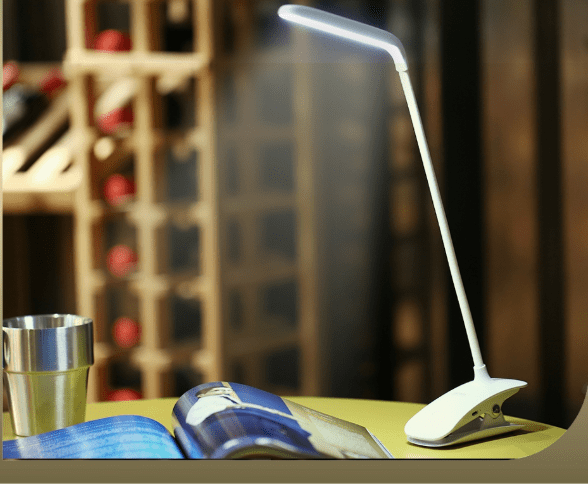 Đèn tích điện kẹp bàn WK WT-L06 Clip Lamp