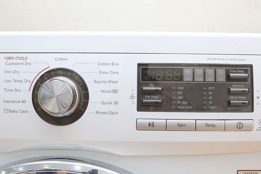 Máy giặt 7.5 Kg LG WD-18600 lồng ngang/ 4kg sấy