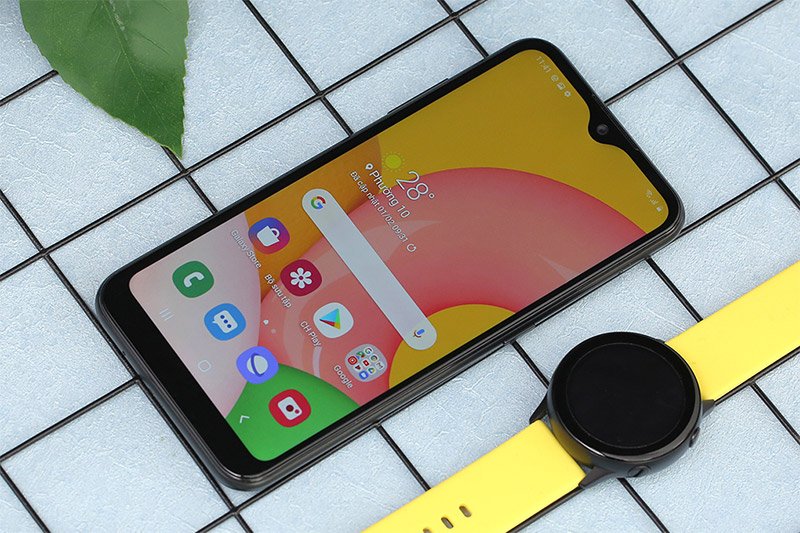 Điện Thoại Samsung Galaxy A01 SM-A015F (Black)