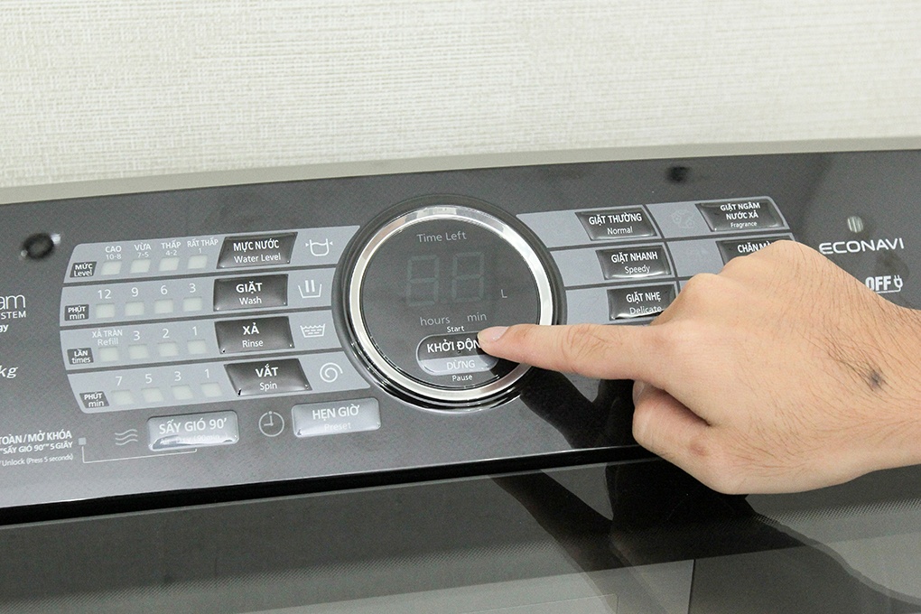 Máy giặt 13.5 Kg Panasonic NA-F135X1SRV lồng đứng