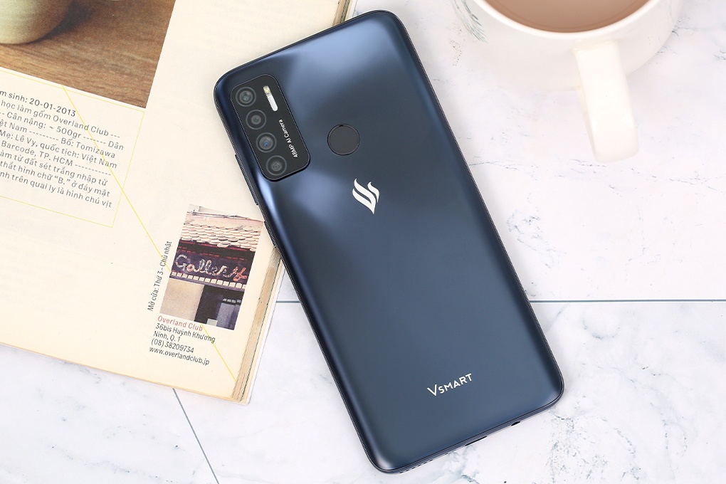 Điện thoại Vsmart Live 4 (6G+64G) Đen lam ngọc