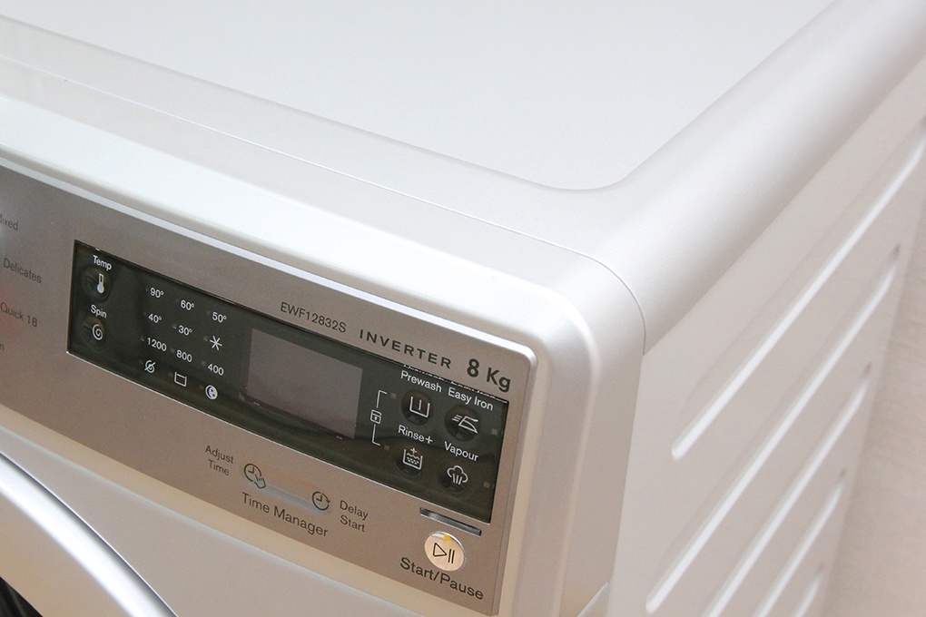 Máy giặt 8 Kg Electrolux EWF12832S Inverter
