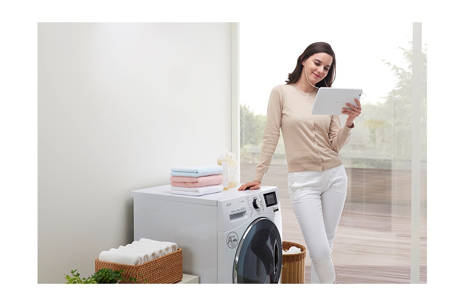 Máy giặt 7.5 Kg LG F1475NMPW lồng ngang