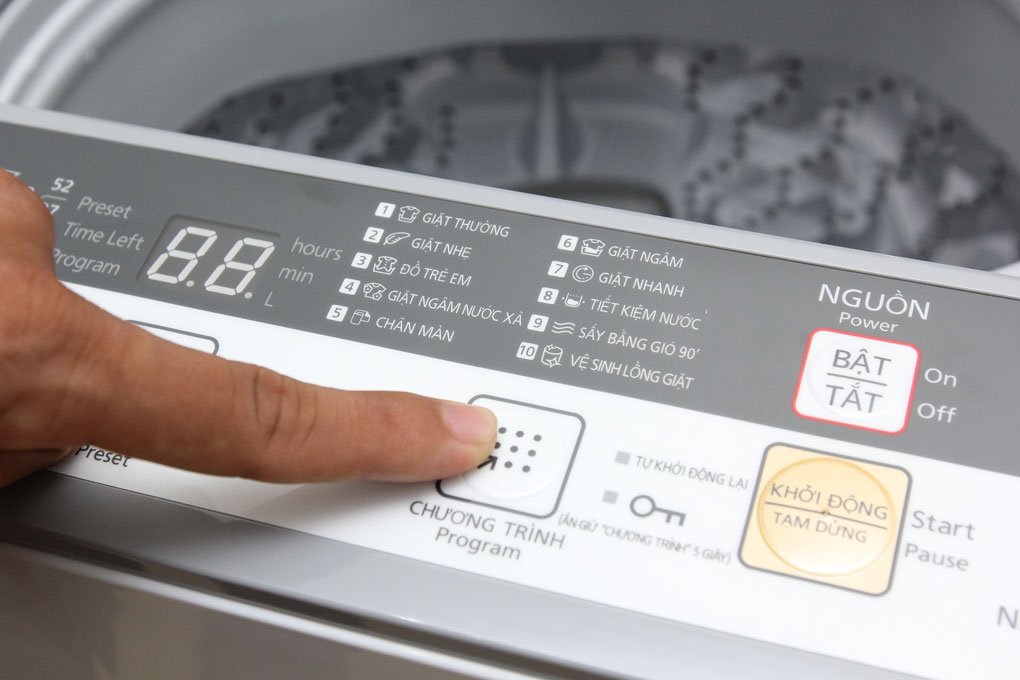 Máy giặt 7 Kg Panasonic NA-F70VS7HCV lồng đứng
