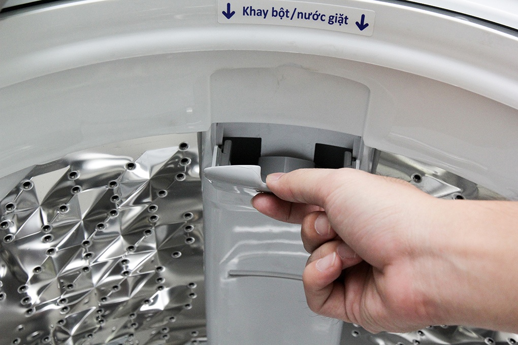 Máy giặt 13.5 Kg Panasonic NA-F135X1SRV lồng đứng