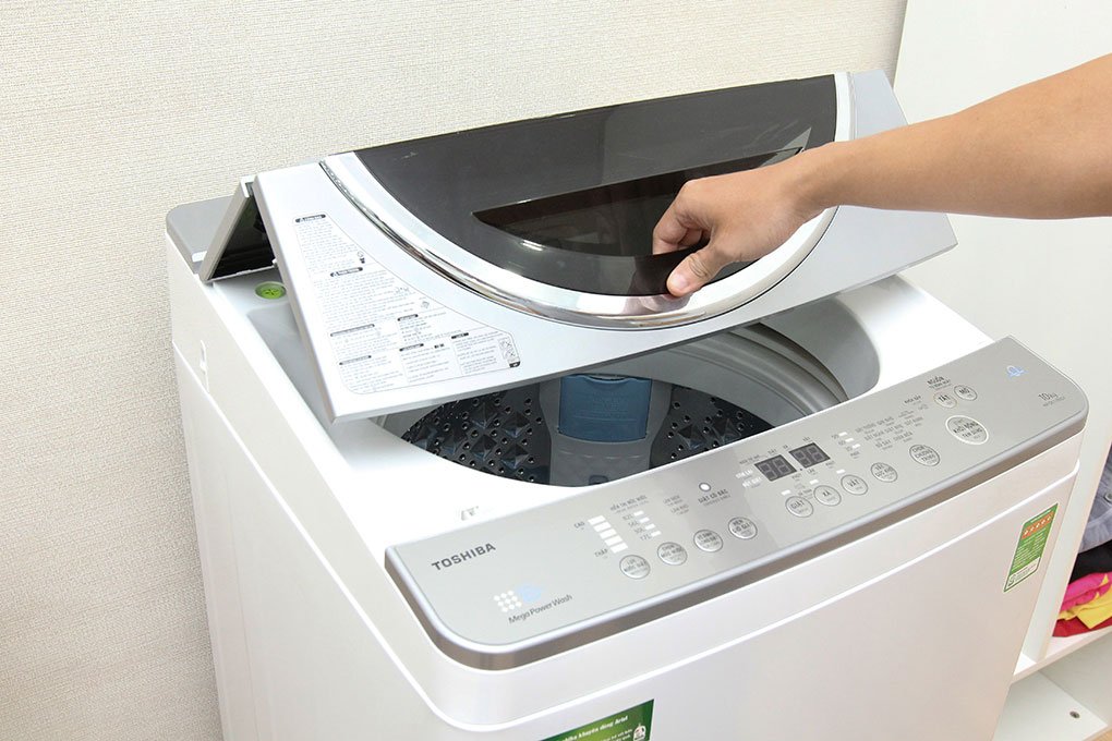Máy giặt 10 Kg Toshiba DE1100GV(WS) lồng đứng