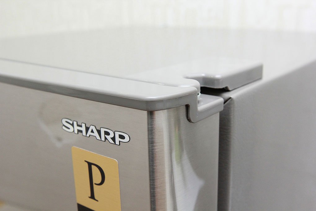 Tủ lạnh SHARP SJ-218P-ST - 196 Lít, 2 cánh, ngăn đá trên