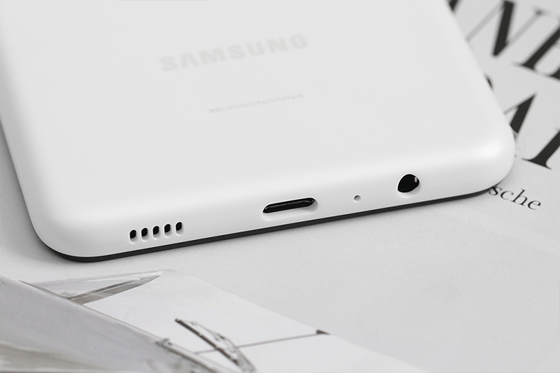 Điện thoại Samsung Galaxy A12 SM A125F White