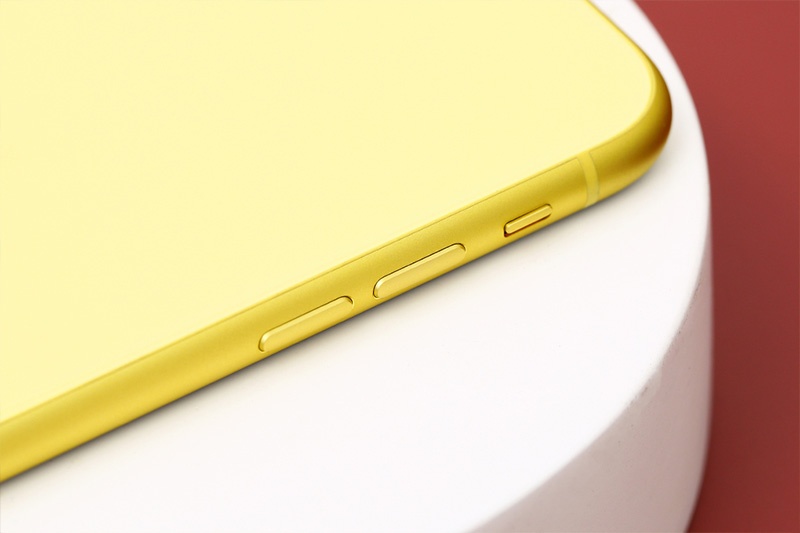 Apple iphone 11 64G Yellow