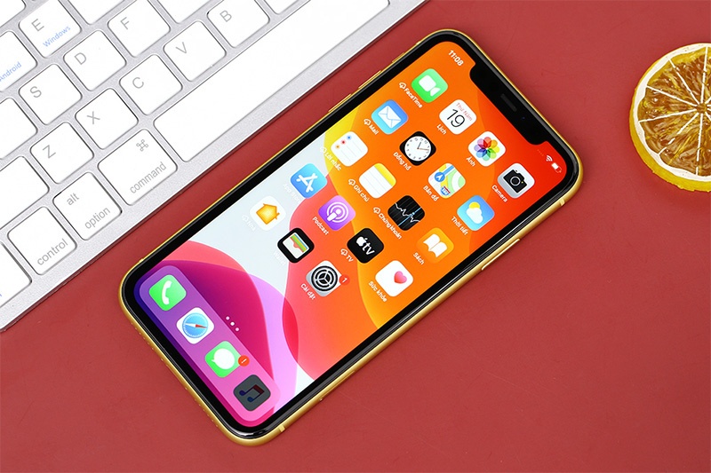 Apple iphone 11 64G Yellow