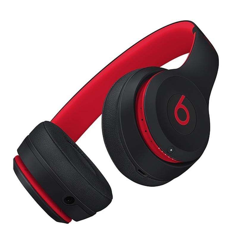 Tai nghe chụp đầu Beats Studio3 Wireless Over-Ear - The Beats Decade Collection - Defiant Black-Red
