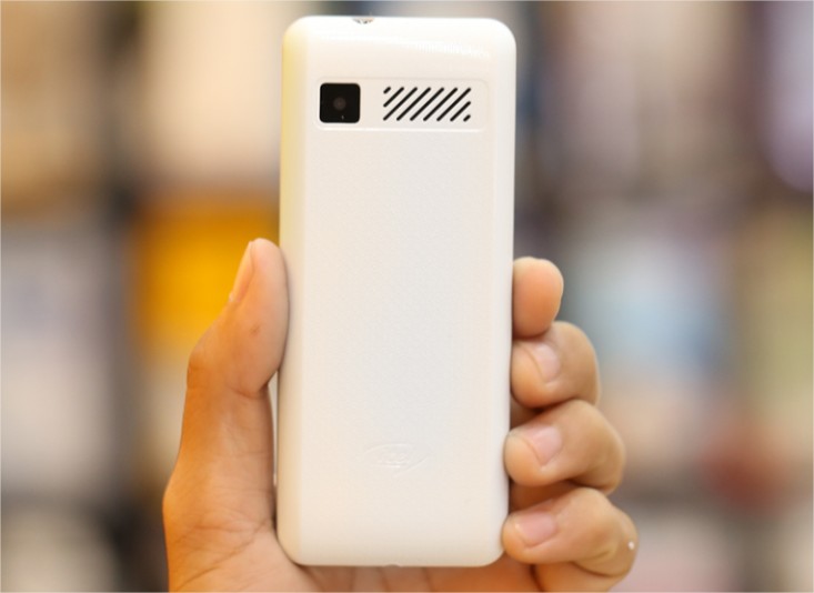 Điện thoại Itel it5602 White