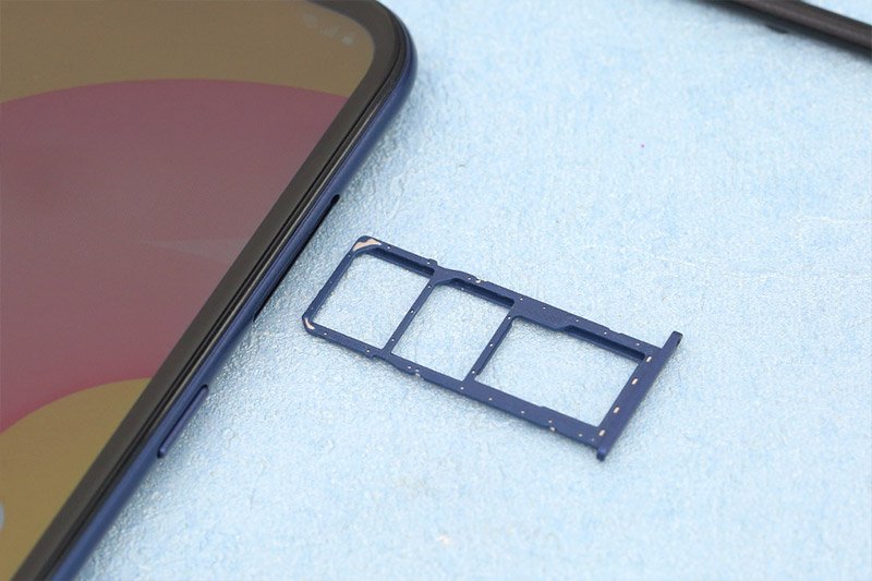 Điện Thoại Samsung Galaxy A01 SM-A015F (DM)