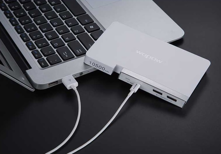 Pin sạc dự phòng WOPOW S10 10.500mAh - Bảo hành 30 ngày