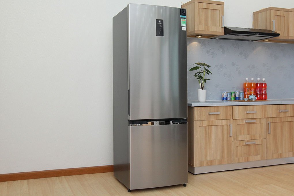 Tủ lạnh Electrolux EBE3500AG-RVN - 350 Lít