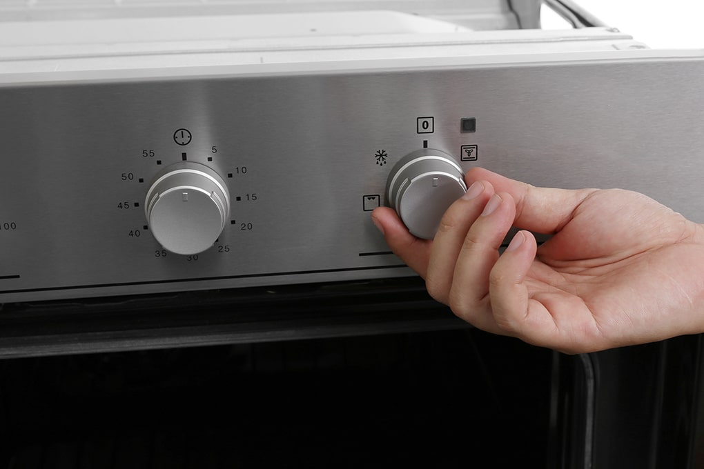 Lò nướng âm 53L Electrolux EOB2100COX- Poland