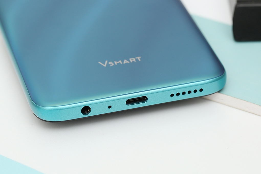 Điện thoại Vsmart Joy 4 (3G+64G) Xanh ngọc lam